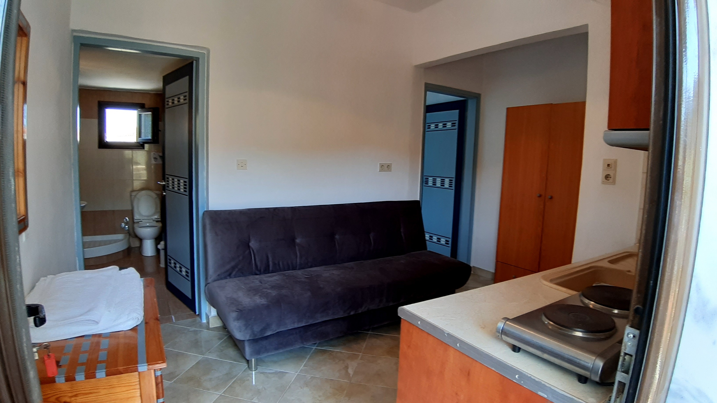 5 General view of kitchen and bathroom